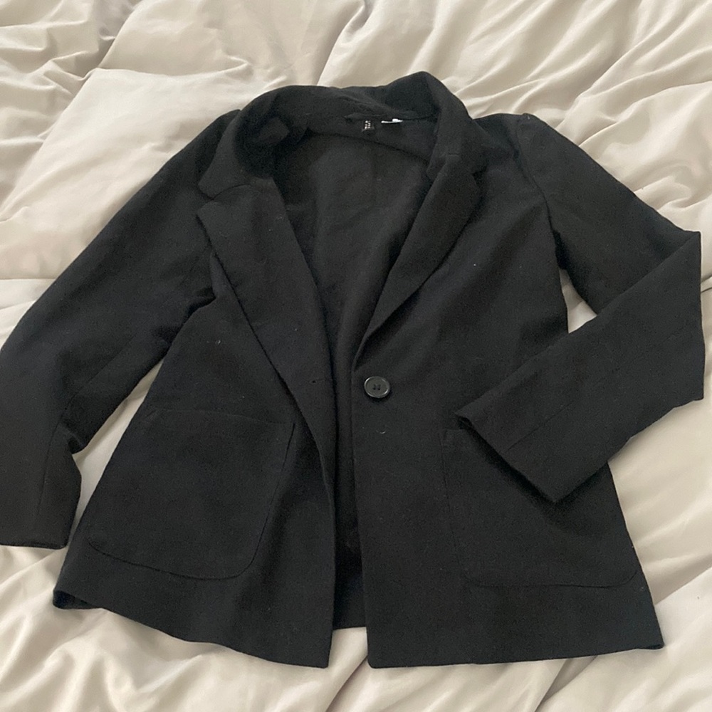 H&M divided black blazer